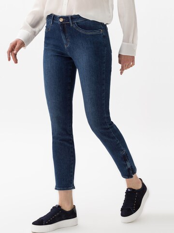 Skinny Jean 'SHAKIRA' BRAX en bleu : devant