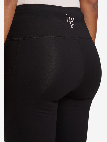 Skinny Pantalon de sport Betty Barclay en noir