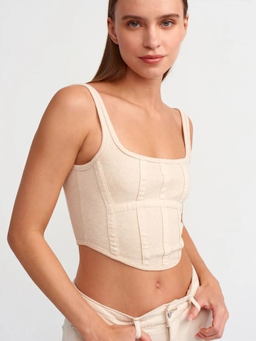 Dilvin Top in Beige