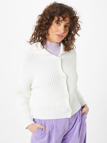 Riani Knit Cardigan in White: front