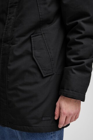 !Solid Between-Seasons Parka 'Elan Fall' in Black