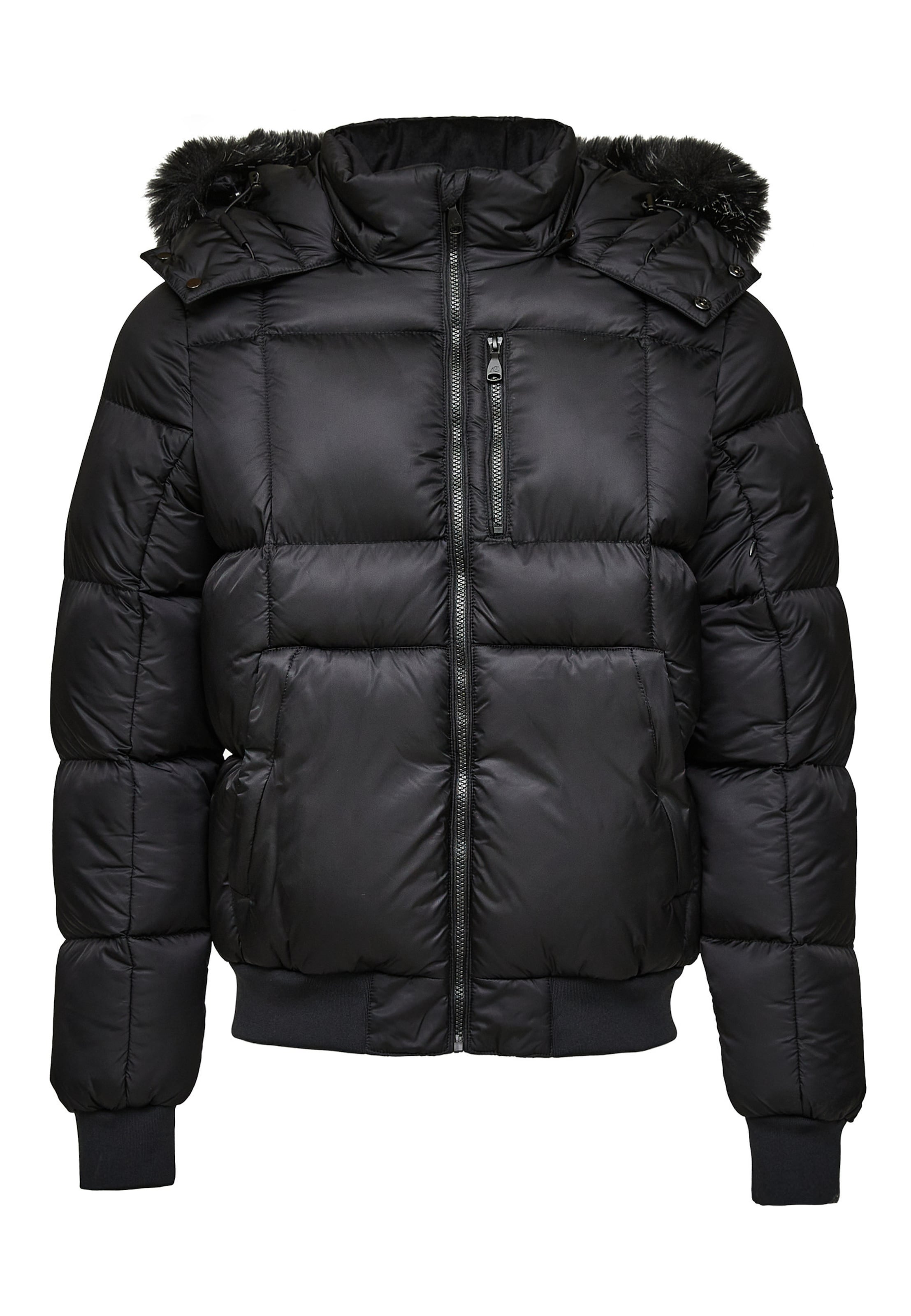 Alessandro Zavetti Winter Jacket 'Savinio' in Black: front