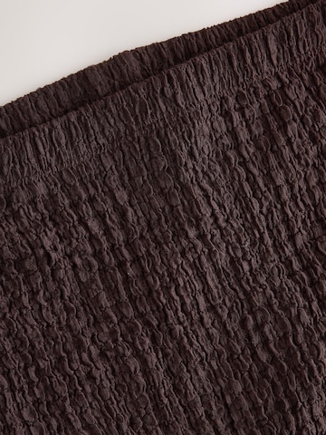 Next Top in Brown