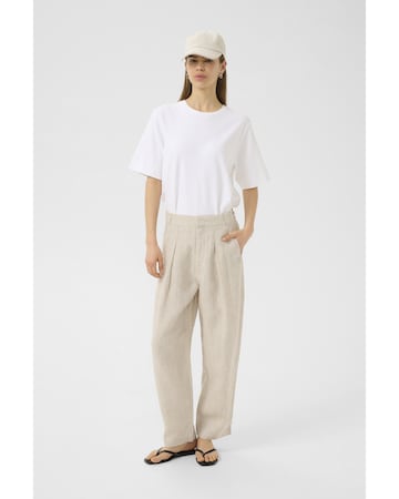 InWear - Gorra 'AileyIW' en blanco