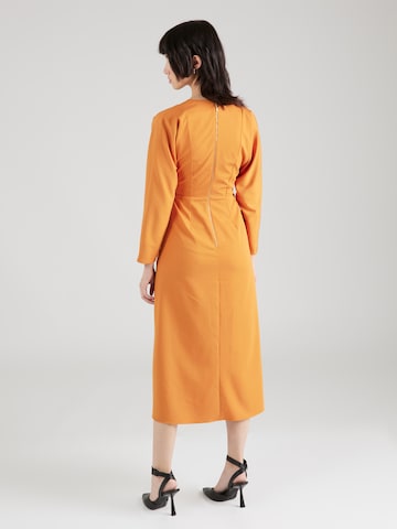 Closet London Kleid in Orange