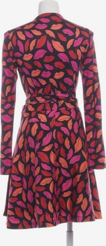 Diane von Furstenberg Dress in M in Mixed colors