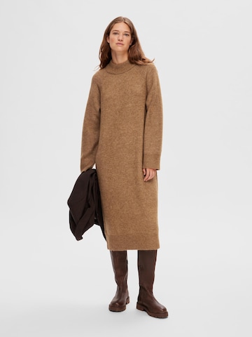 SELECTED FEMME Knit dress 'RENA' in Brown