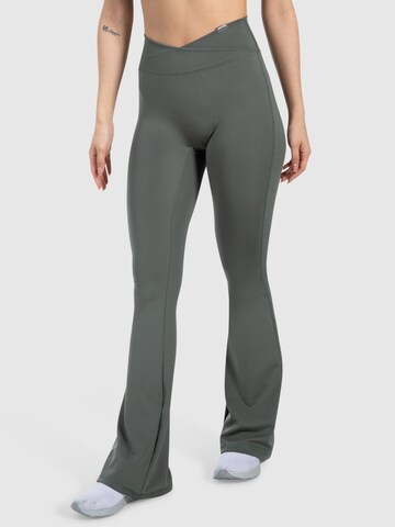 Smilodox Flared Leggings ' Leonora ' in Green