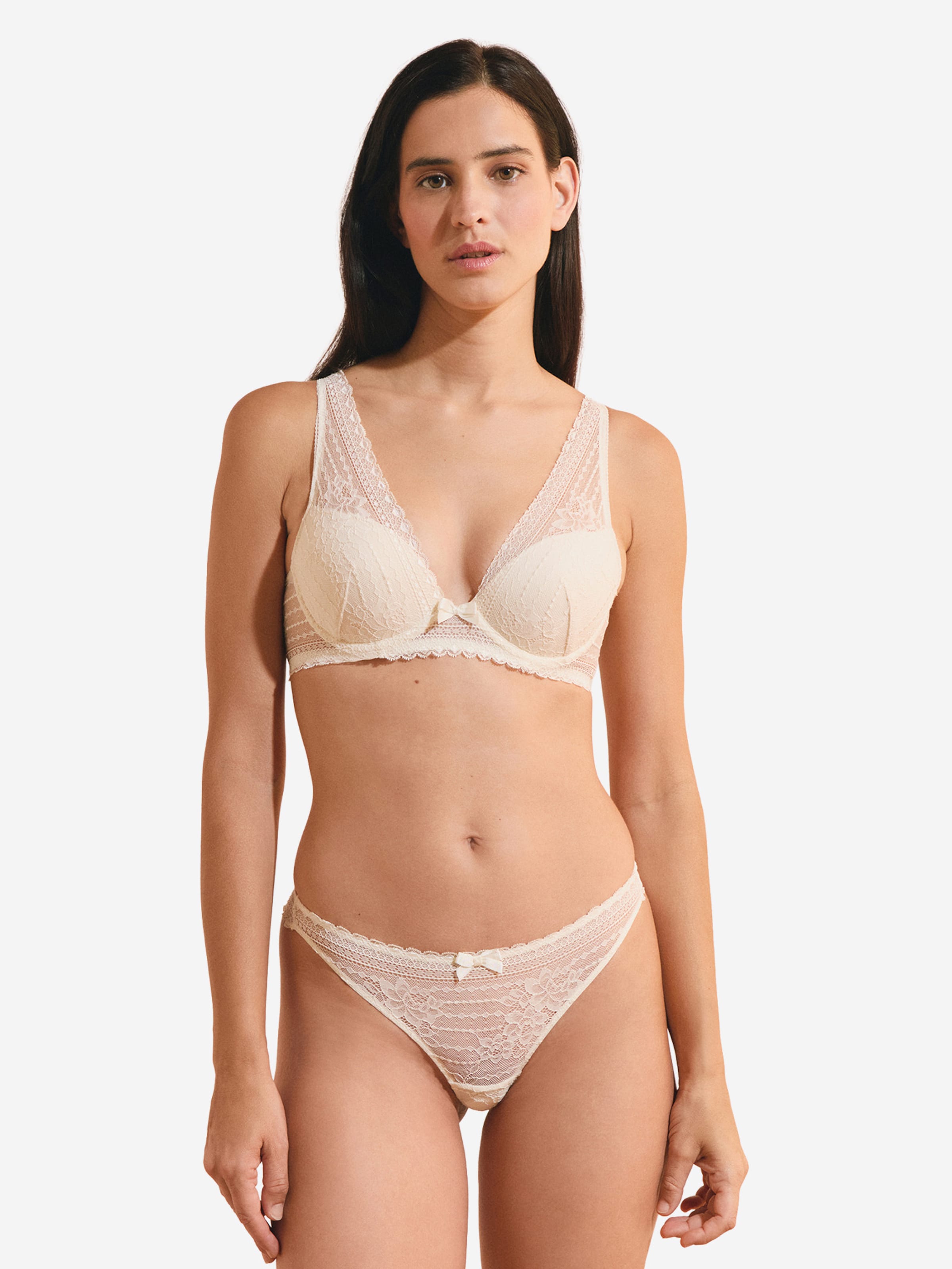 ETAM Triangel N°3 – Push-up-BH in Wickeloptik 'PANAMA' in Weiß