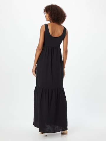 Robe d’été 'FOXA' ICHI en noir