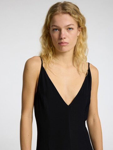 Robe de soirée SELECTED FEMME en noir