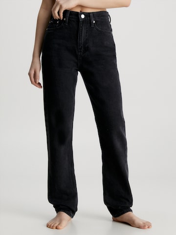 Calvin Klein Jeans Regular Jeans in Zwart: voorkant