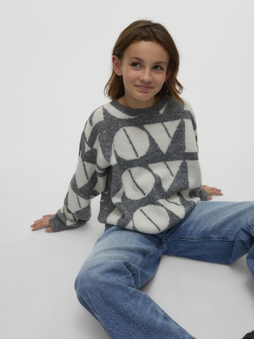 Pull-over 'VMLove' Vero Moda Girl en gris : devant