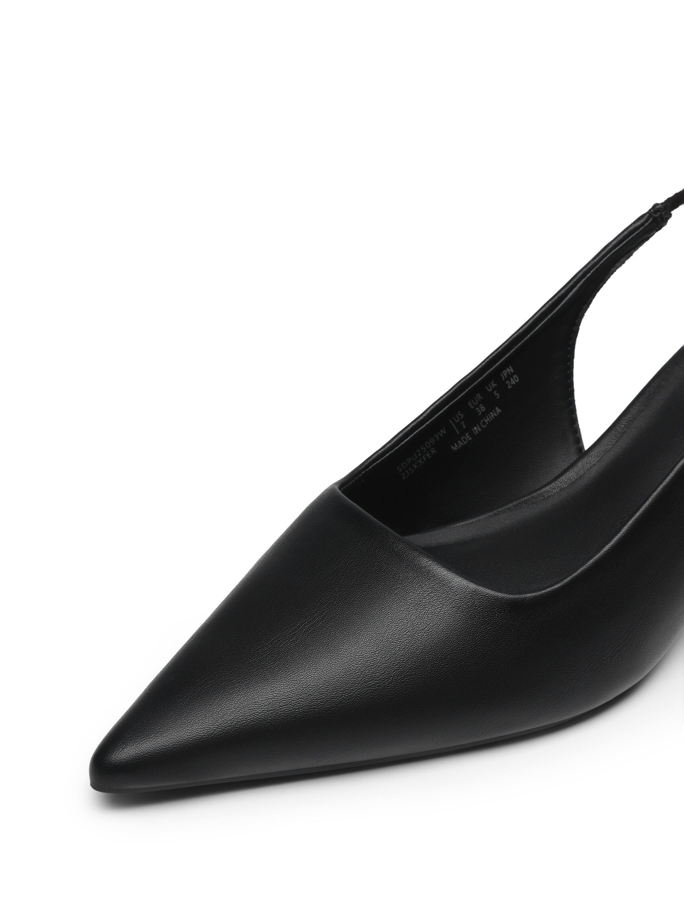 Dream Pairs Slingback Pumps in Black