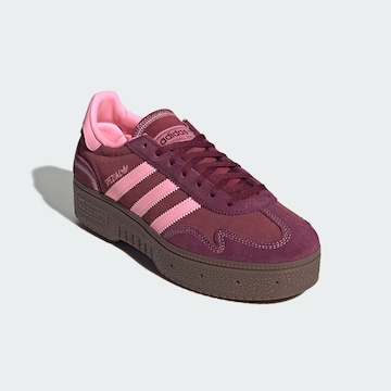 ADIDAS ORIGINALS - Zapatillas deportivas bajas 'Handball Spezial Bold' en rosa
