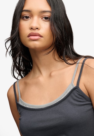Haut 'Bench x Superdry & Co' BENCH en gris
