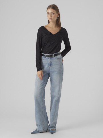 Maglietta 'RIVA' di VERO MODA in nero