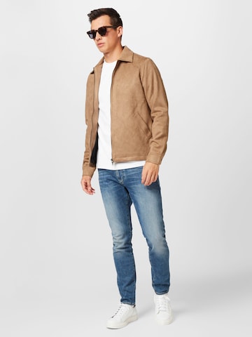 BURTON MENSWEAR LONDON Демисезонная куртка 'Harrington' в Коричневый