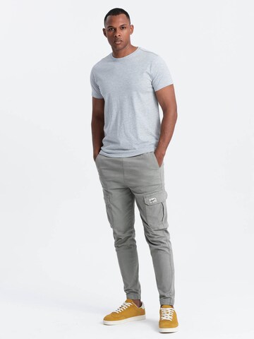 Ombre T-Shirt 'OM-TSBS-0146' in Grau