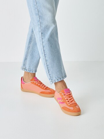 TamarisNiske tenisice - roza boja