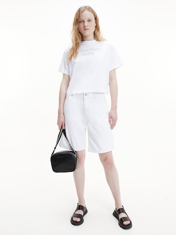 Calvin Klein Jeans Regular Shorts in Weiß