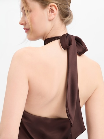 Marie Lund Kleid in Braun