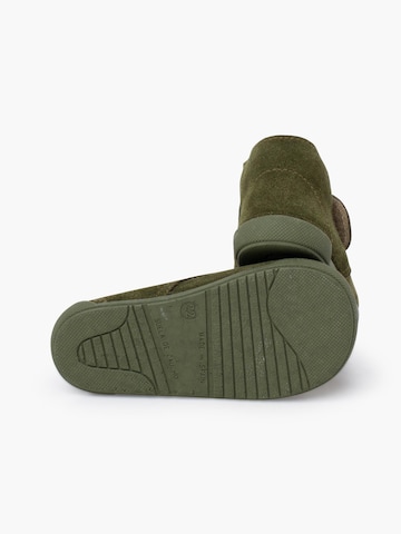 Pisamonas - Bota em verde