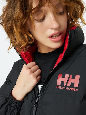 HELLY HANSEN Зимняя куртка 'Urban' в Красный