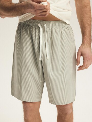 Henderson - Pijama corto 'Nigri' en beige