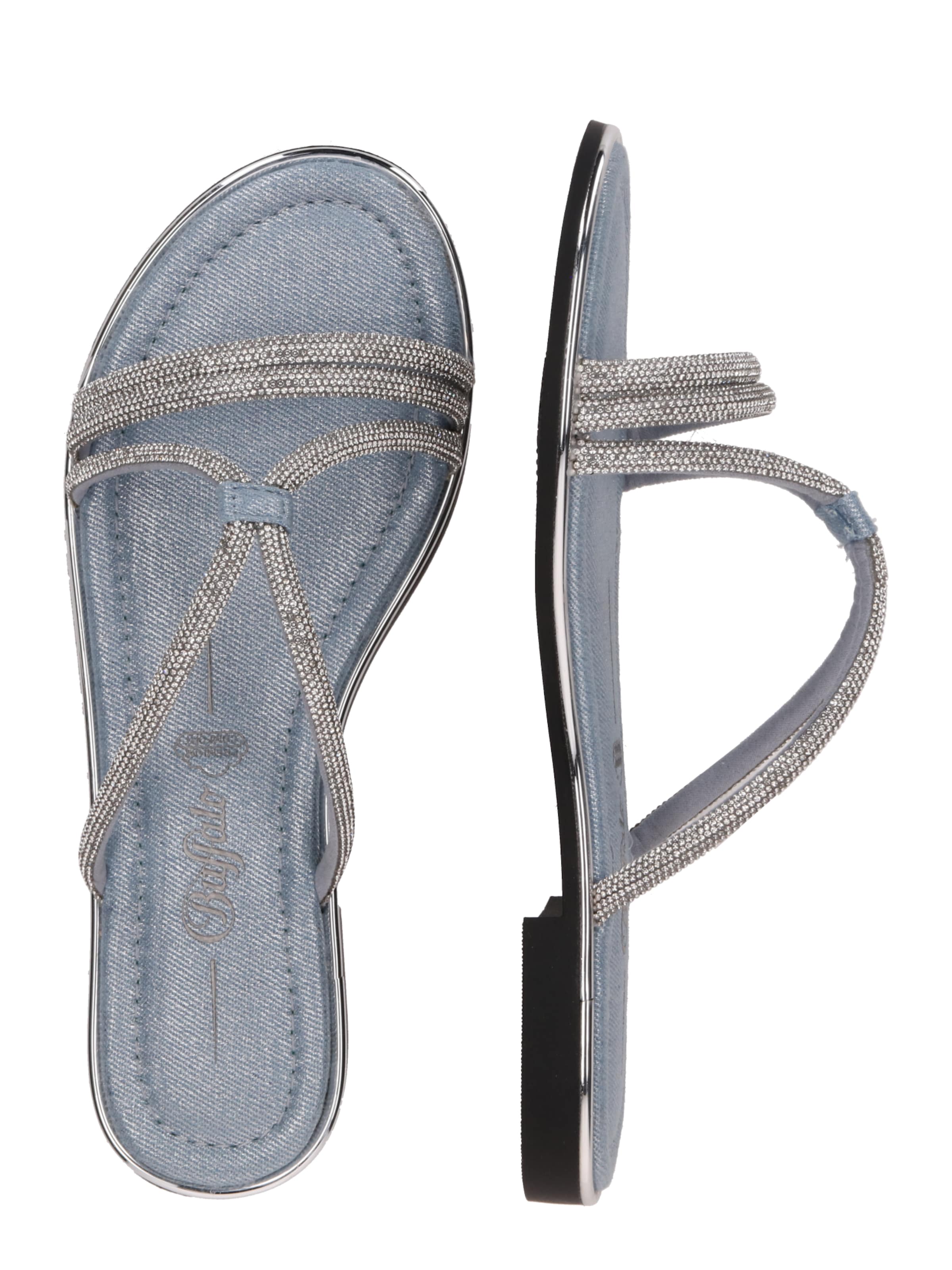 Saboți 'Kira' de la BUFFALO pe argintiu