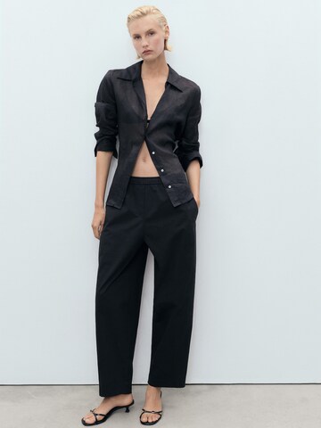 MANGO Loosefit Broek 'FOG' in Zwart