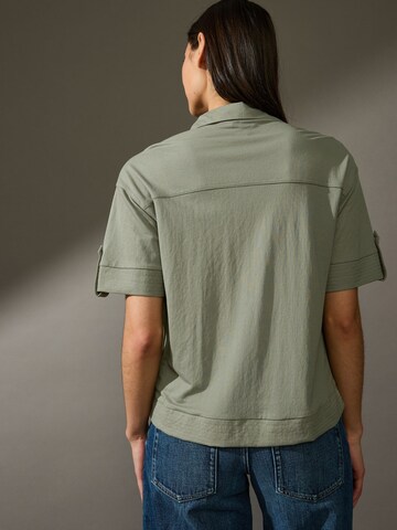 Next - Blusa em verde