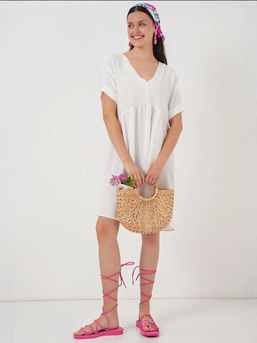 Abito di Bigdart in bianco