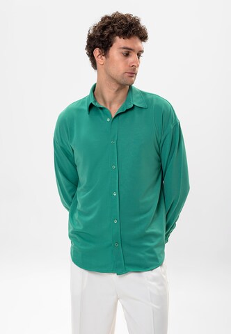 Antioch Comfort Fit Hemd in Grün: Vorderseite