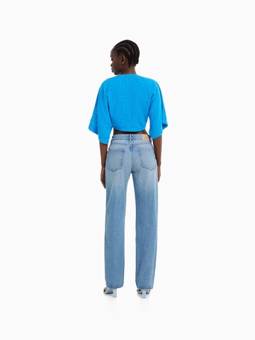 Bershka Regular Jeans in Blau