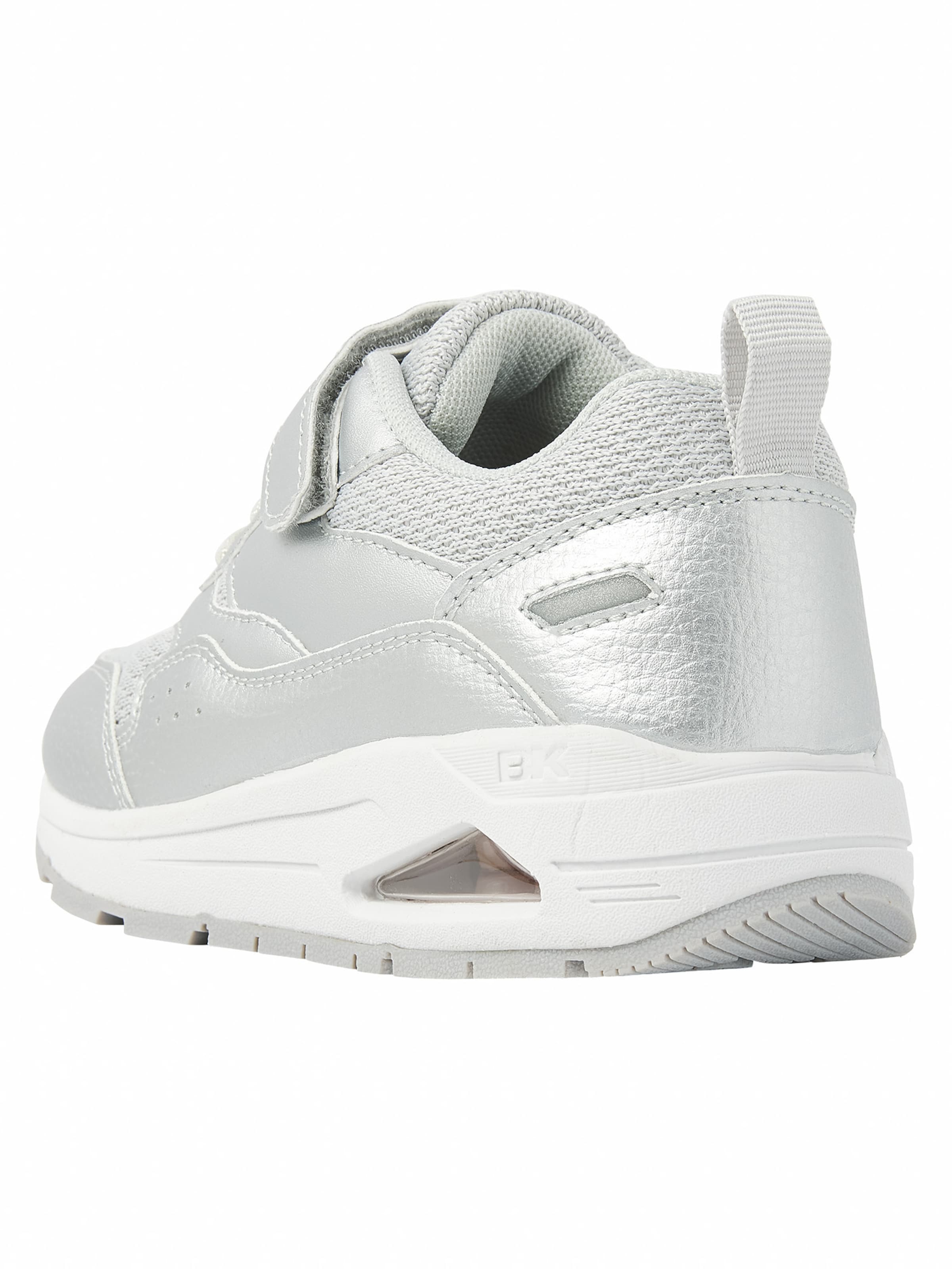 BRITISH KNIGHTS Sneakers 'Lennox' in Zilver