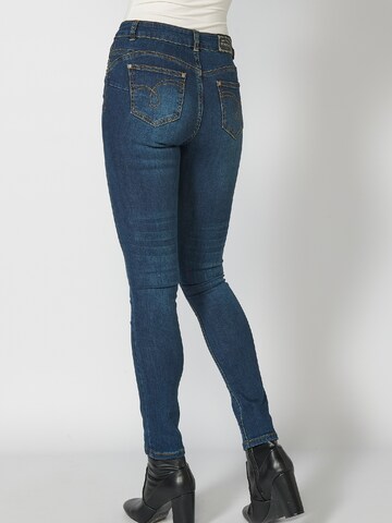 Coupe slim Jean KOROSHI en bleu