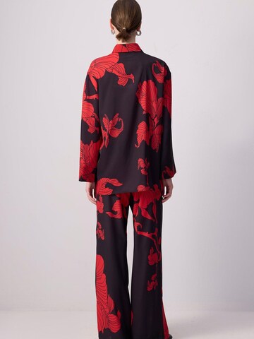 Touché Privé Leisure suit 'Flower Patterned Shirt Trousers Set' in Black