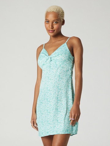 A LOT LESS Summer Dress 'Lynn' in Blue: front