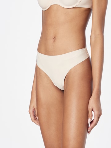 ETAM String in White: front