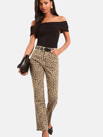 Lipsy Regular Jeans in Braun: Vorderseite