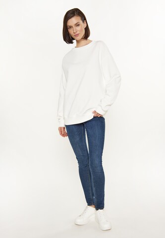 usha BLUE LABEL - Sudadera 'Fashion Look' en blanco