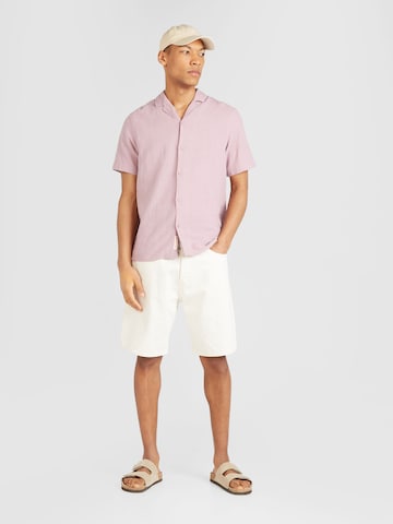 Revolution Regular fit Button Up Shirt in Pink