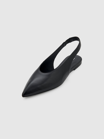 EDITED Ballerina 'Charlee' in Black: front