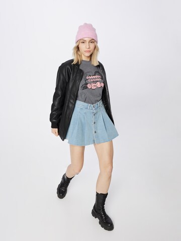 Nasty Gal T-Shirt in Grau