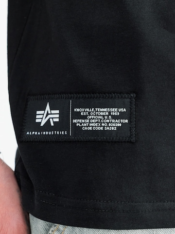 ALPHA INDUSTRIES Tričko – černá