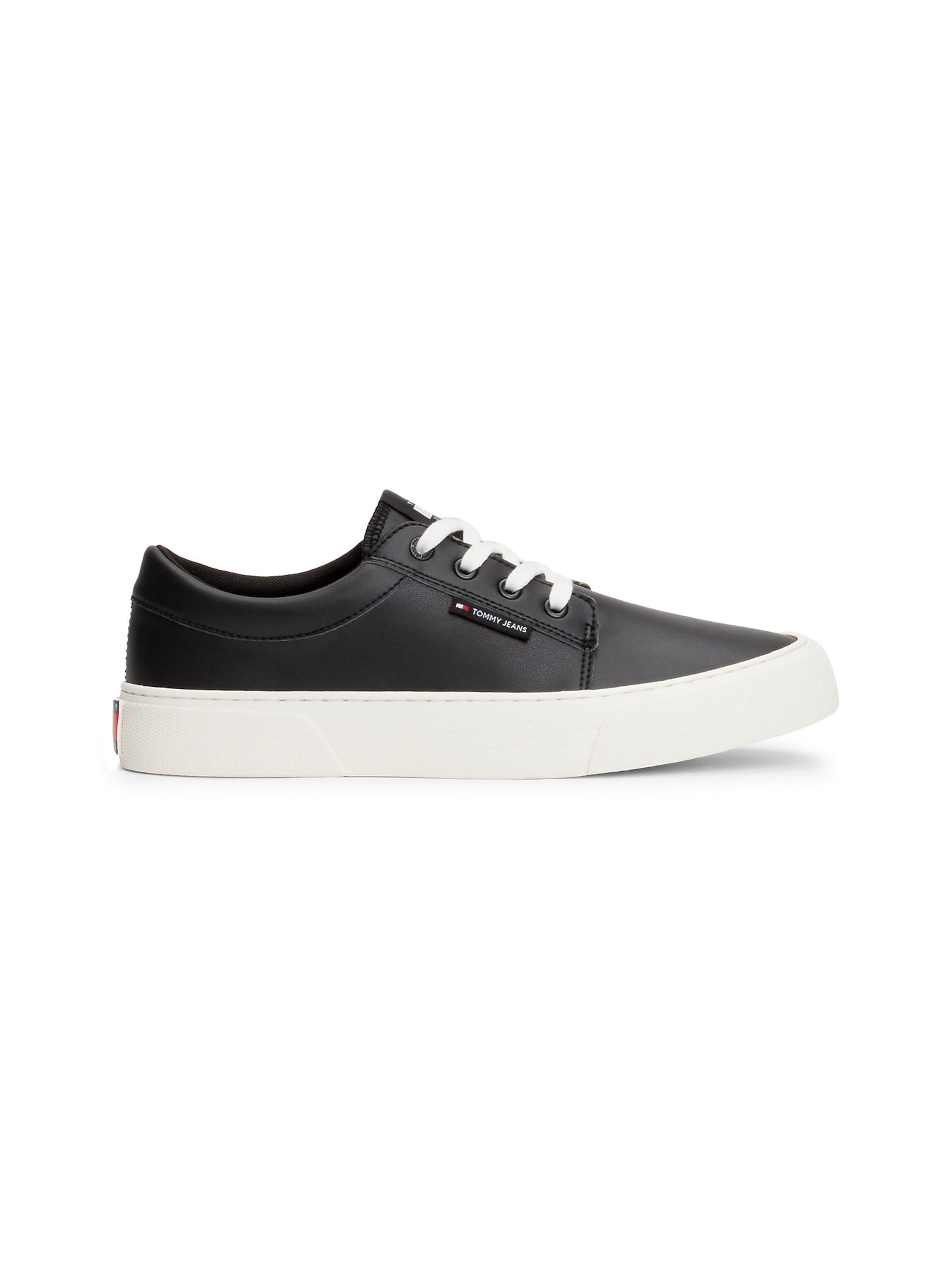 Sneaker bassa 'Essential Derby' di Tommy Jeans in nero