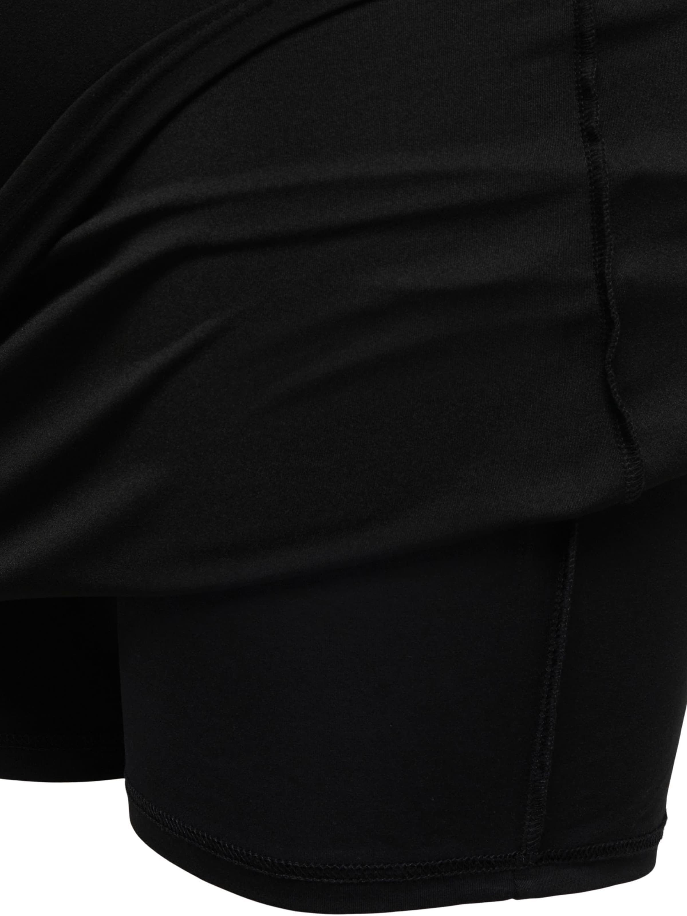 ONLY Carmakoma Rok 'CAREve' in Zwart