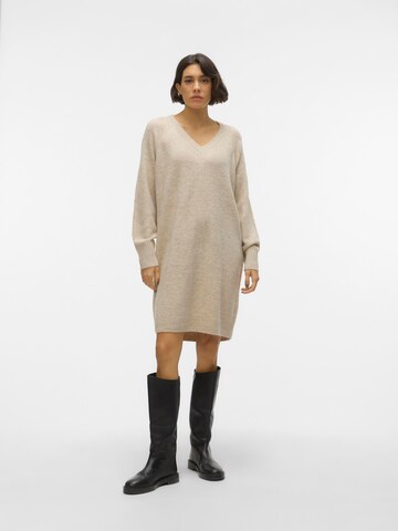 Abito in maglia 'Ellylefile' di VERO MODA in beige