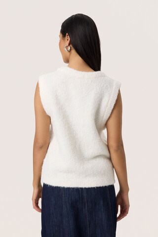 SOAKED IN LUXURY Sweater 'SLAmaris' in Beige